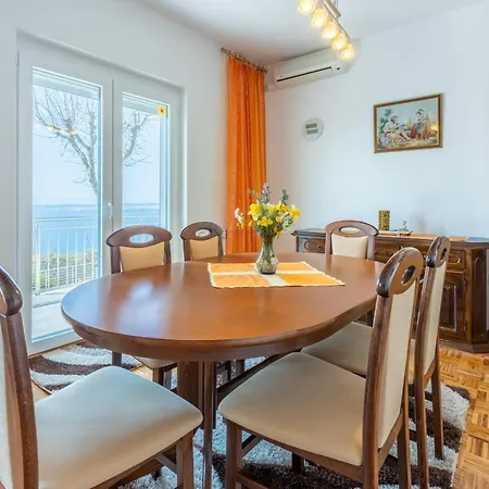 Apartment Viki D *