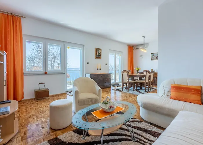 アパート Viki D *